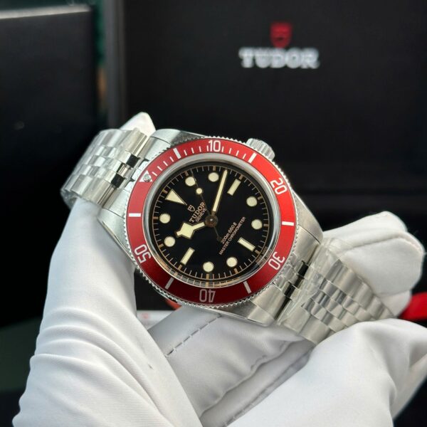 Tudor 11 Watch Heritage Black Bay Benzel Red 41mm - Image 4