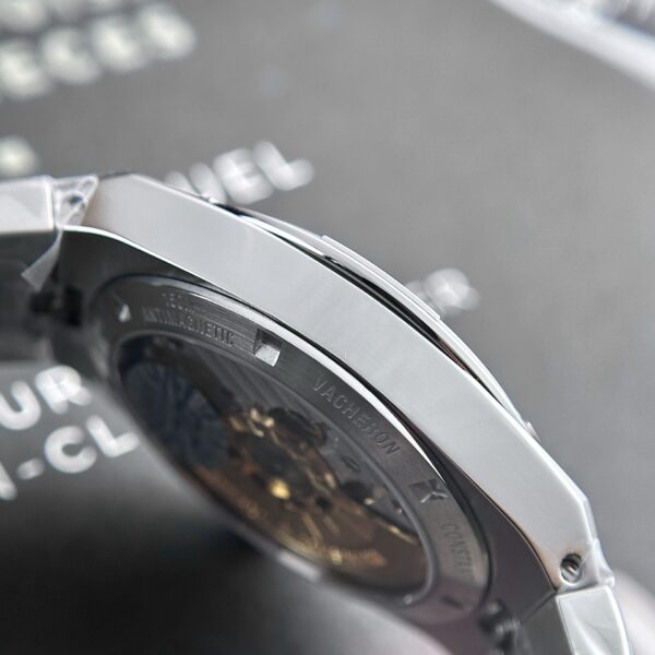 Vacheron Constantin Watch Overseas 4500V Black Dial Metal Wire 41mm - Image 5