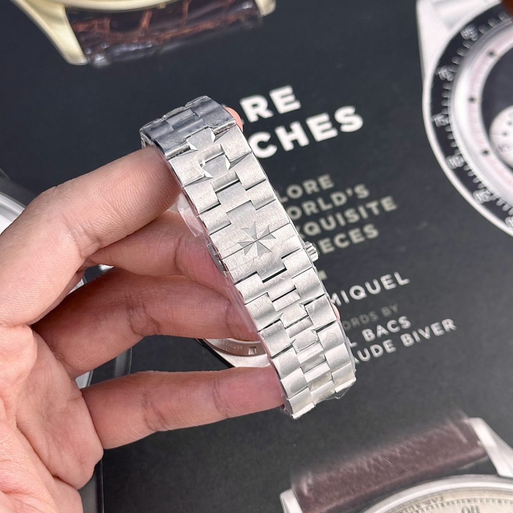 Đồng Hồ Vacheron Constantin Overseas 4500V Mặt Xanh Dương Nhà Máy PPF 41mm (9)