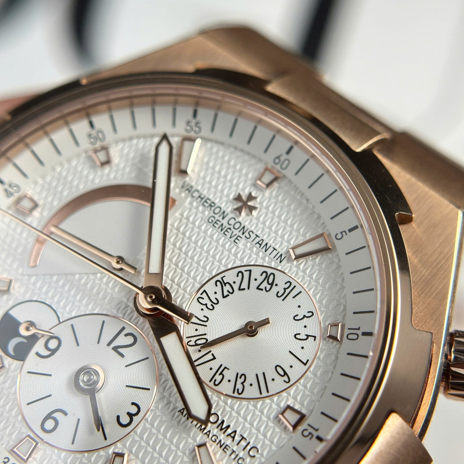 Vacheron Constantin Watch Overseas Dual Time 47450 White Dial 42mm - Image 5