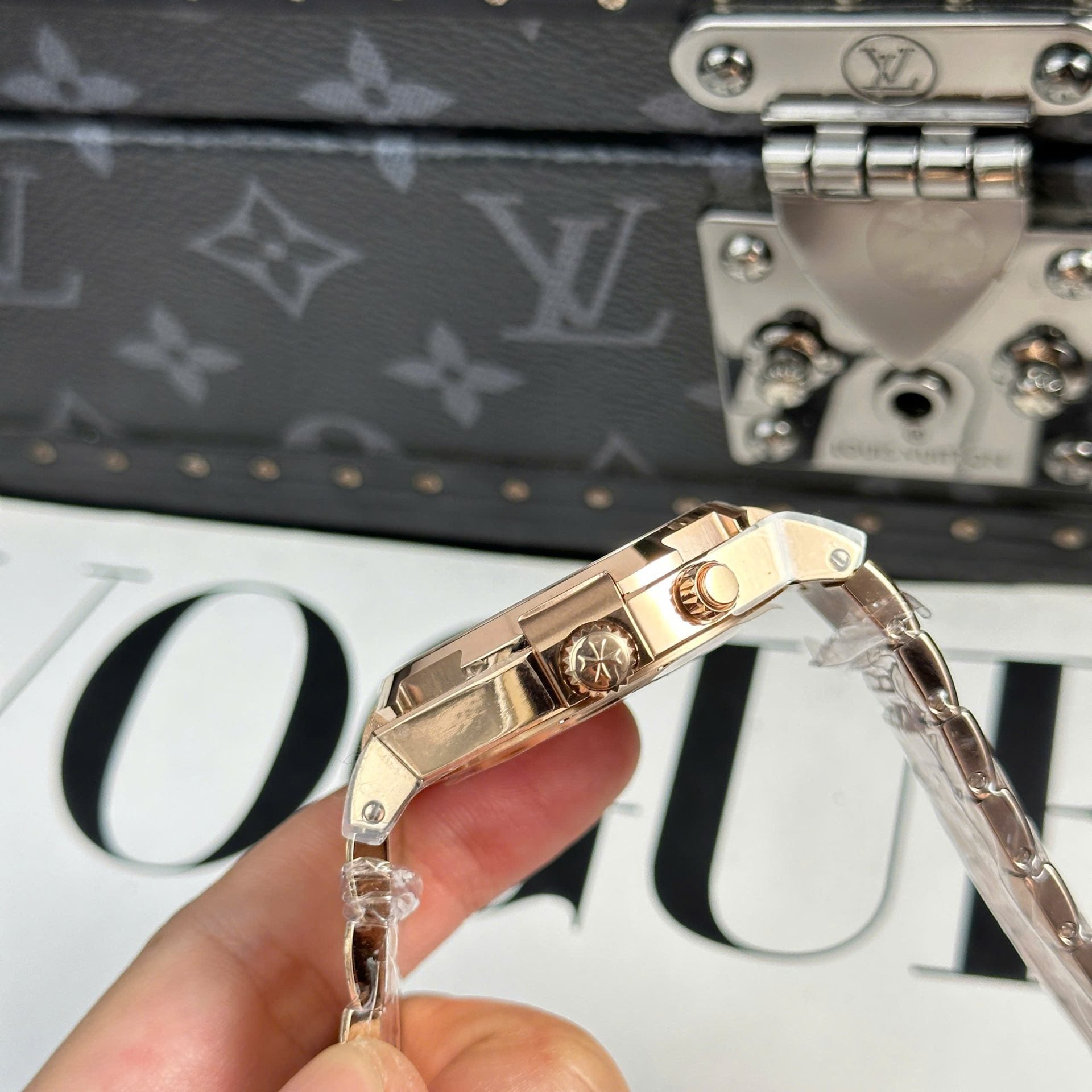 Vacheron Constantin Watch Overseas Dual Time 47450 White Dial 42mm - Image 8