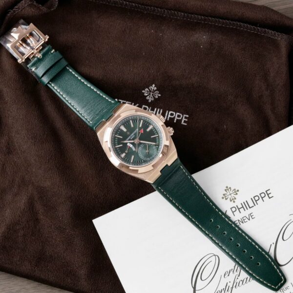 Vacheron Constantin Overseas Dual Time 7900V Watch Green 41mm