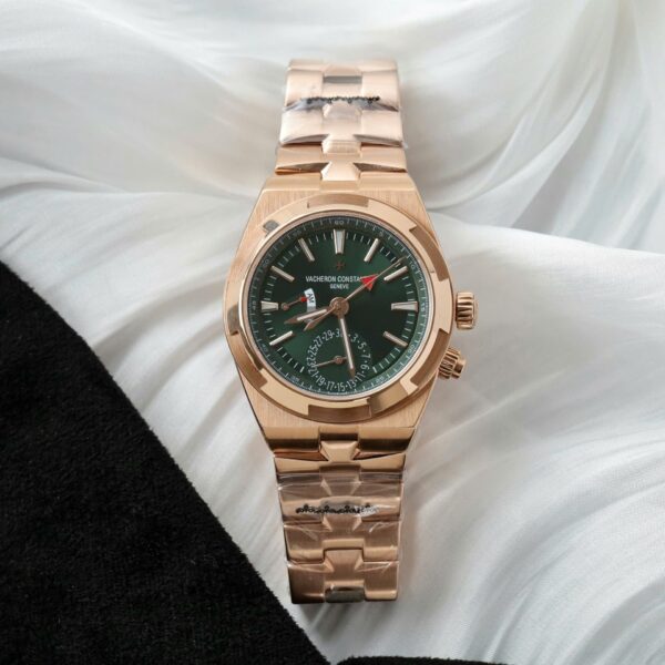 Vacheron Constantin Overseas Dual Time 7920V Watch Dial Green 41mm