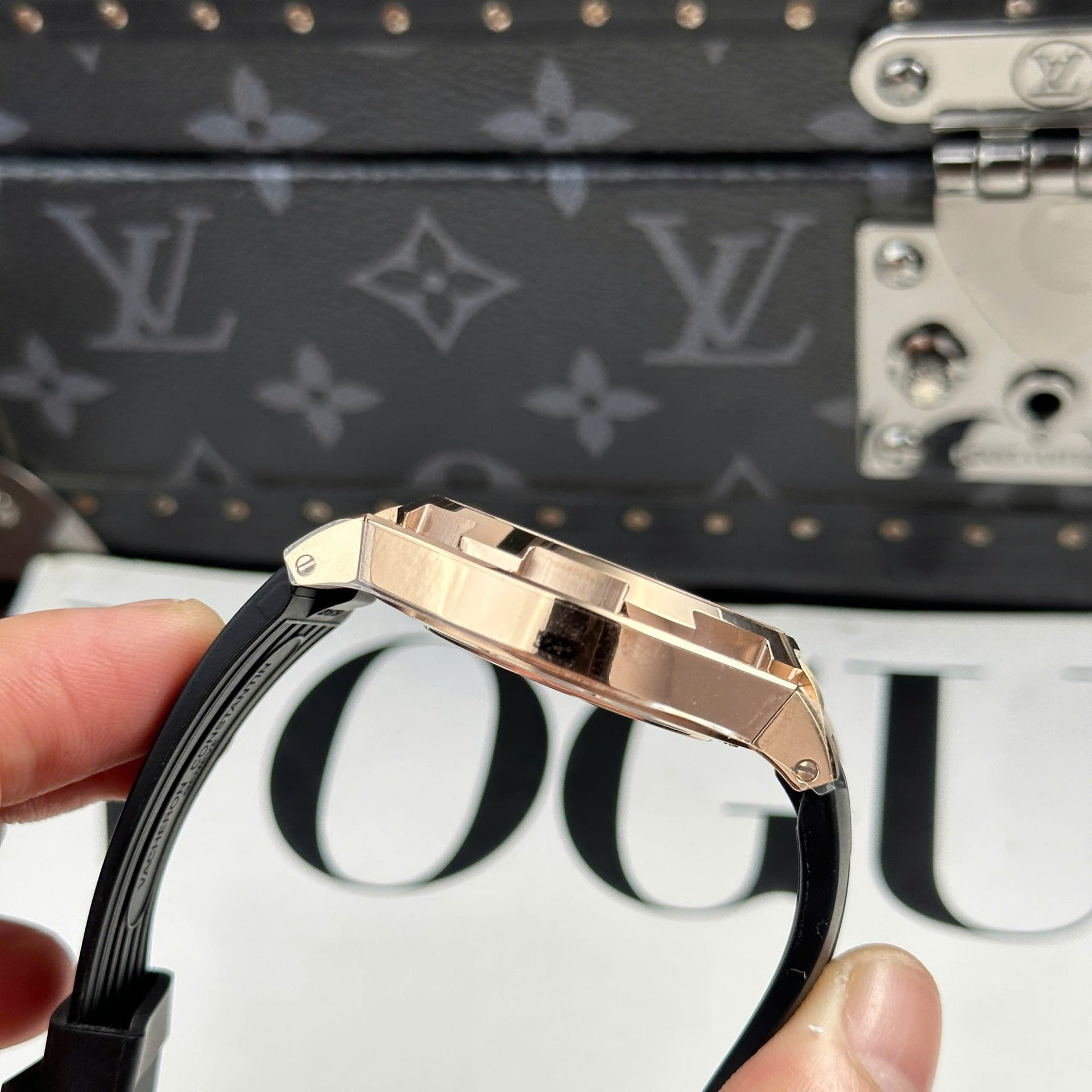 Vacheron Constantin Watch Overseas Dual Time 47450 White Dial Rubber Strap 42mm - Image 8