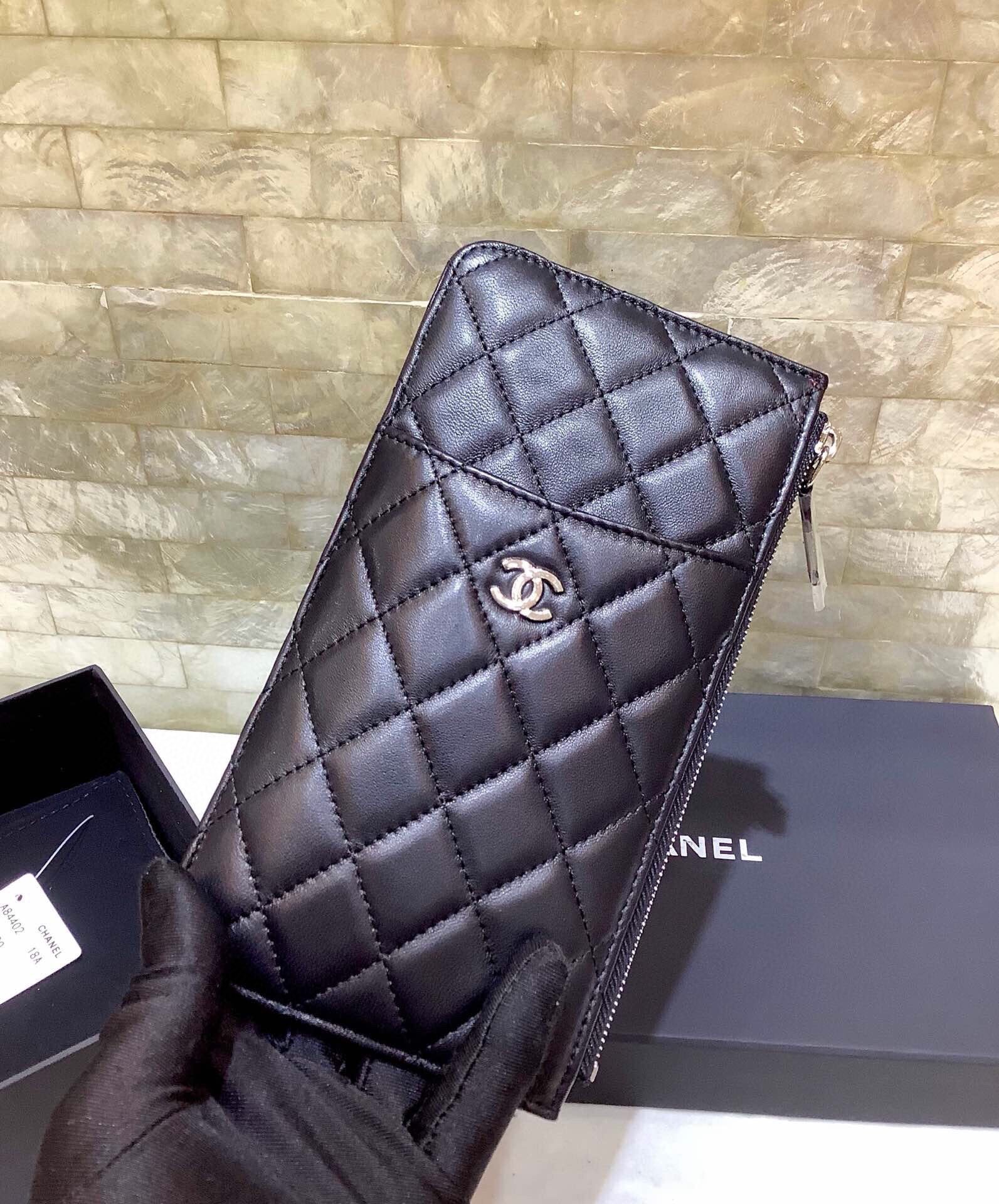 CO-CO Chanel Phone Wallet & Card Holder 19cm