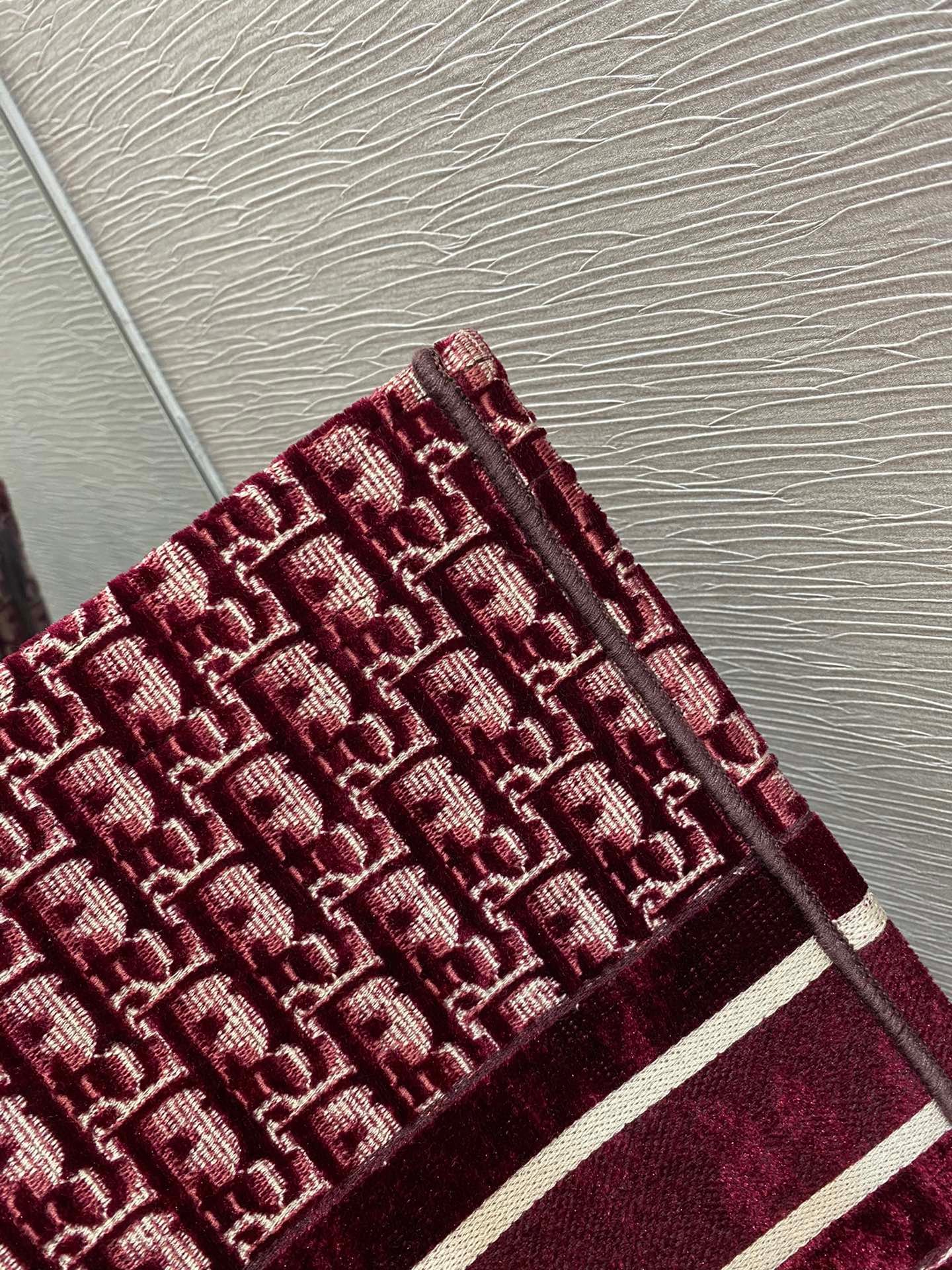 Christian Dior RedLarge Handle Bag 42cm - Image 5