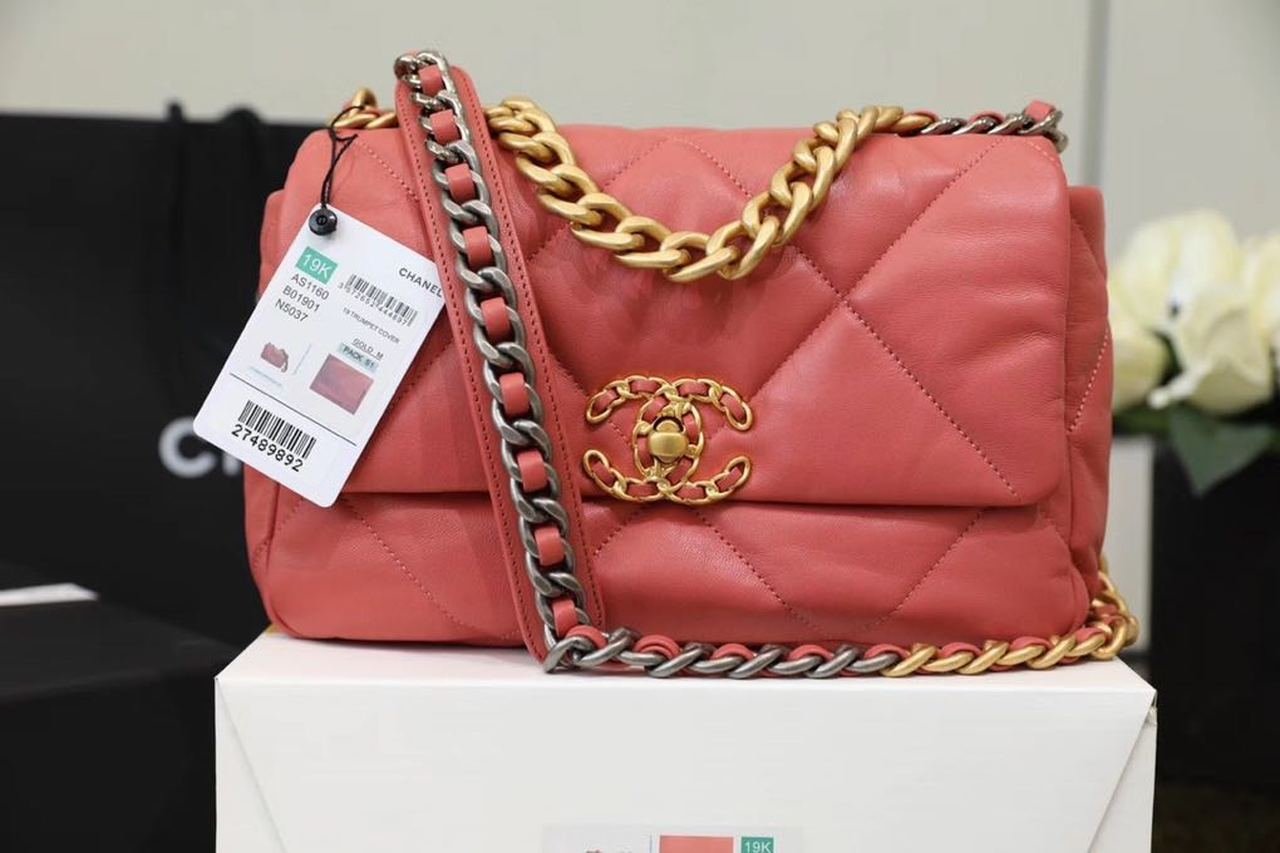 Chanel 19 Flap Bag 26cm Goatskin Leather Spring/Summer Act 1 Collection, Rose Pink - Image 13