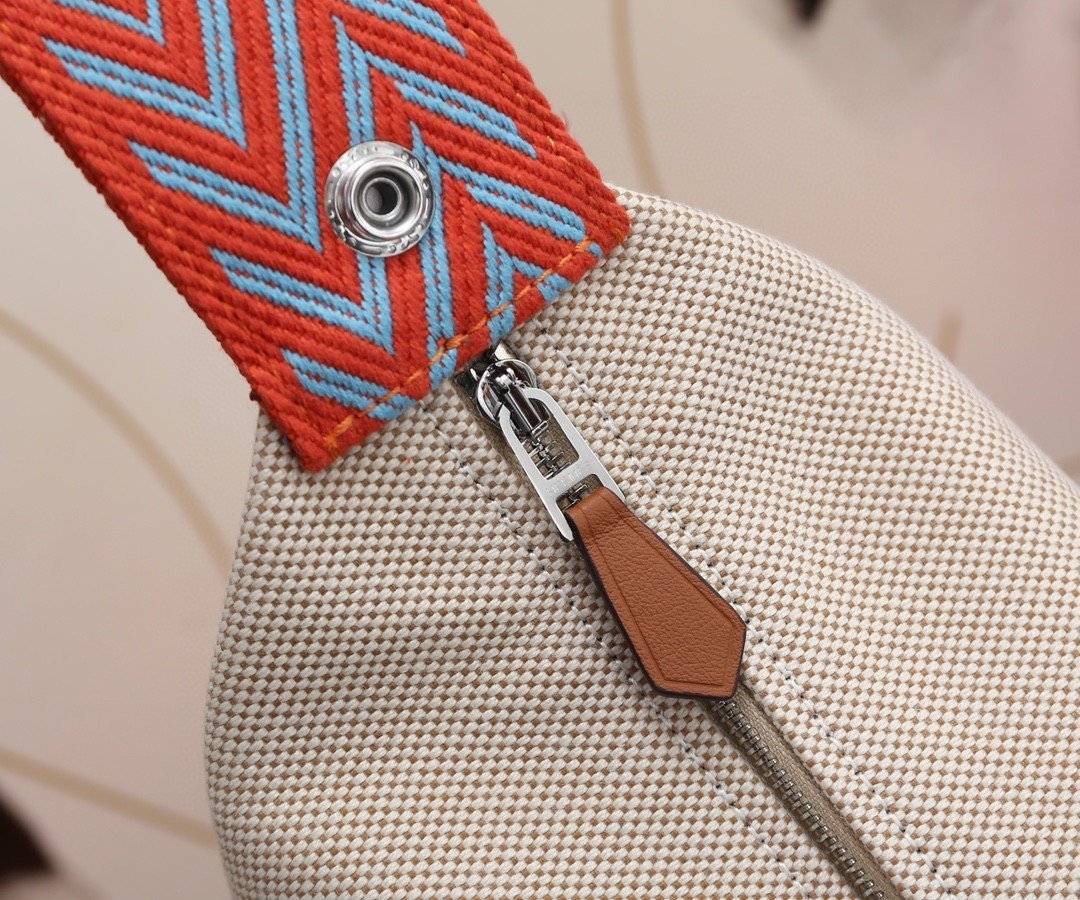 Hermes Bride A Brac Case Grey Bag For Women, Women’s Handbags, Shoulder Bags 9.8in/25cm - Image 3