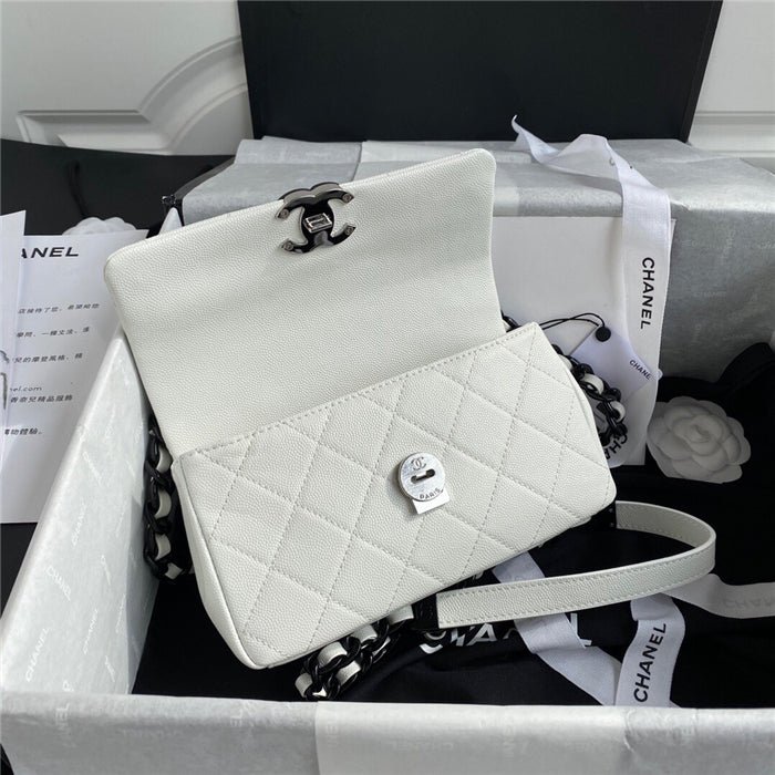 Chanel Classic Flap Bag 20cm White - Image 2