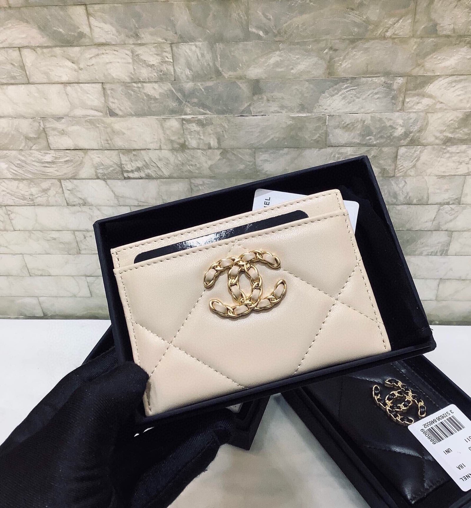 CO-CO Chanel Classic Card Holder 11cm - Image 3