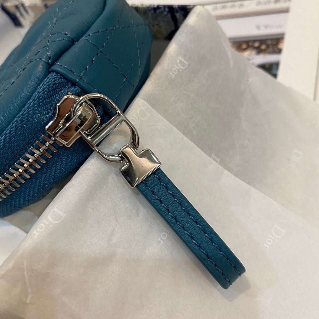 Christian Dior Blue Clutch 9cm - Image 2