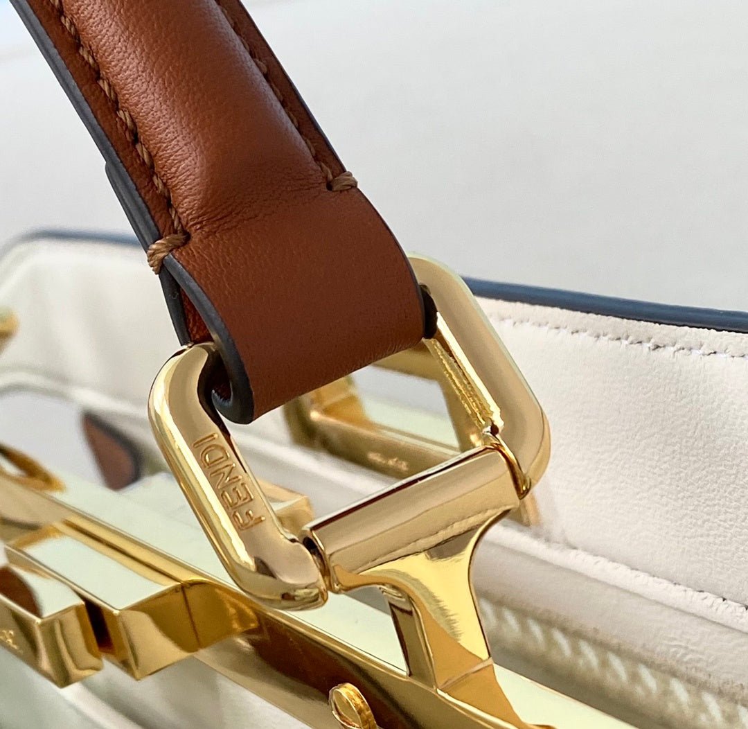 Fendi Peekaboo Bag 33cm Brown - Image 6