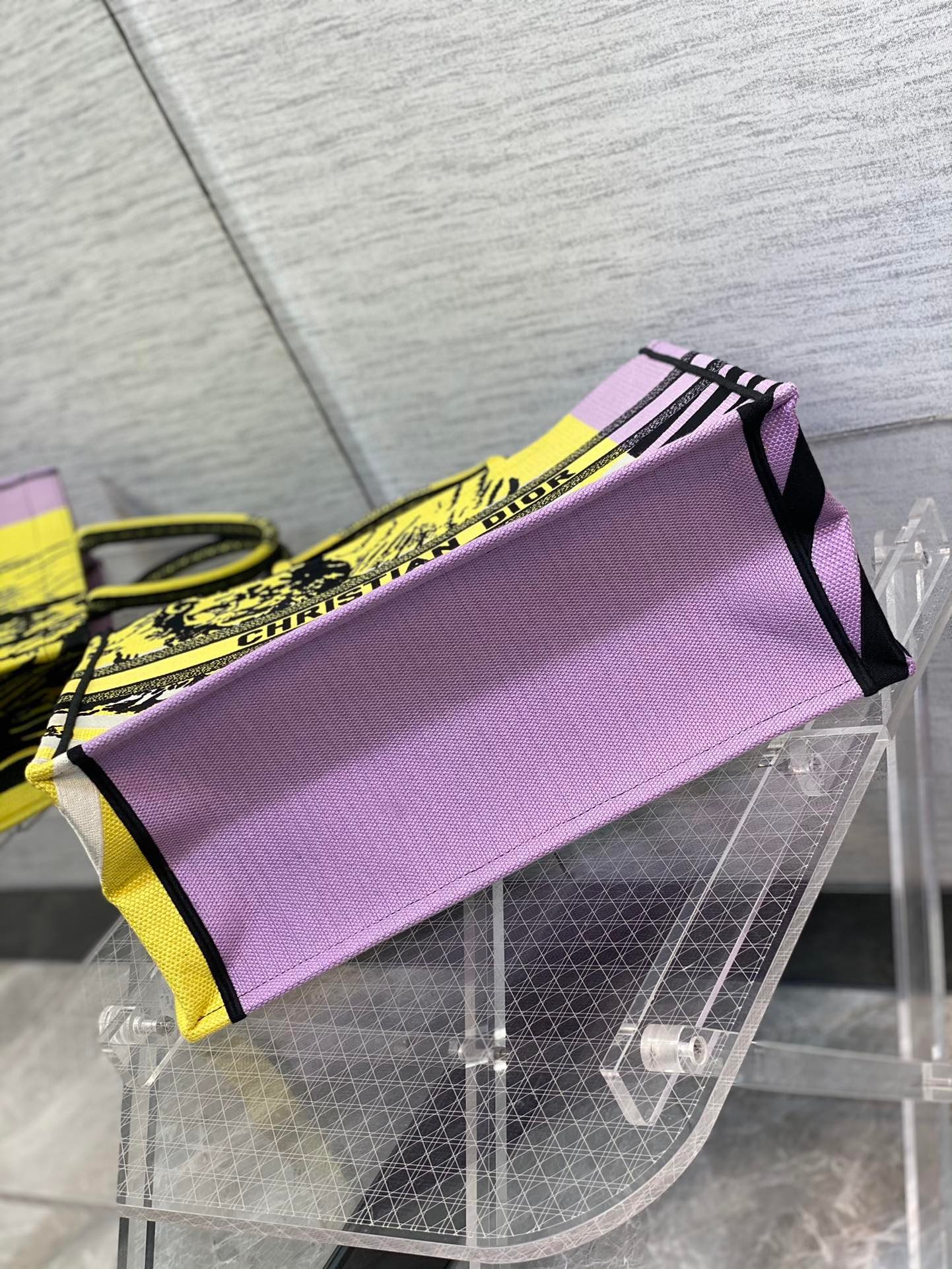 Christian Dior Medium Book Tote 42cm - Image 2