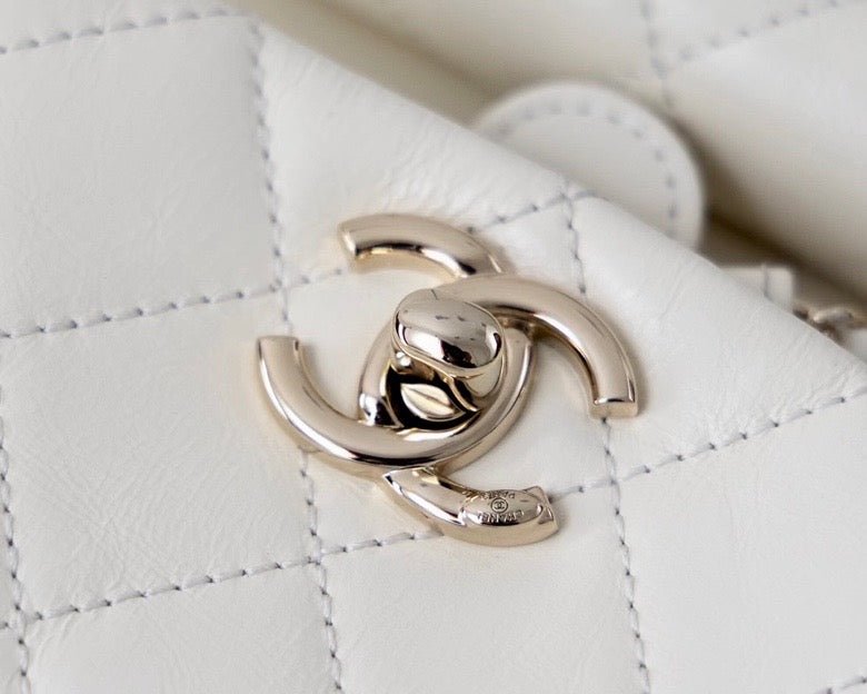 Chanel Backpack 18cm White - Image 9