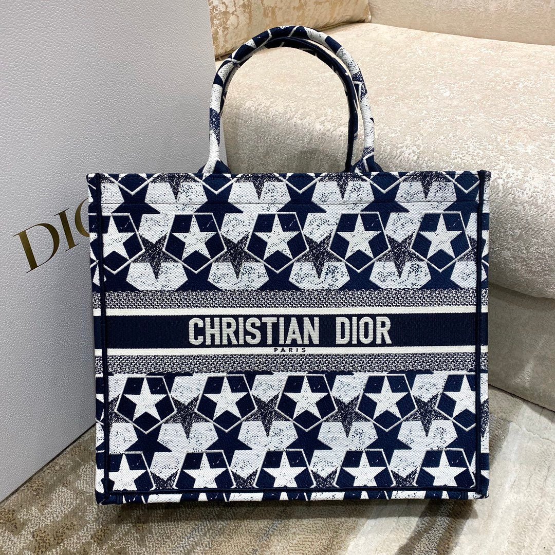 Christian Dior Medium Book Tote 42cm