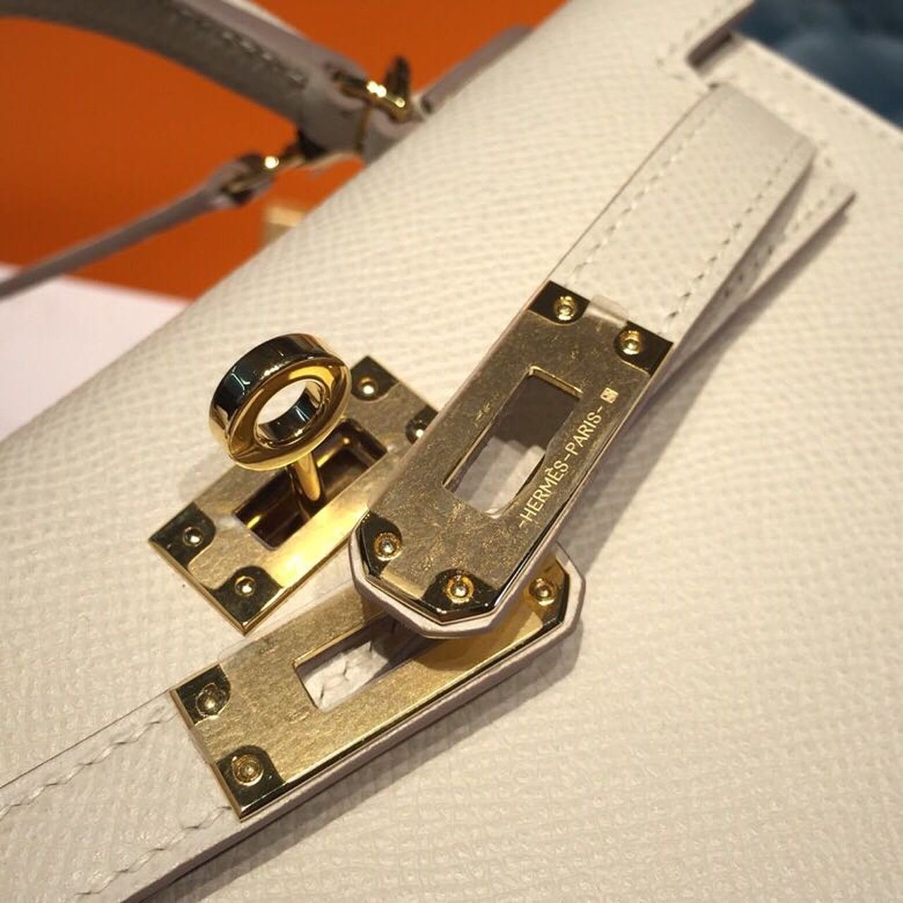 Hermes Mini Kelly Craie For Women Gold-Toned Hardware 7.5in/19cm - Image 6