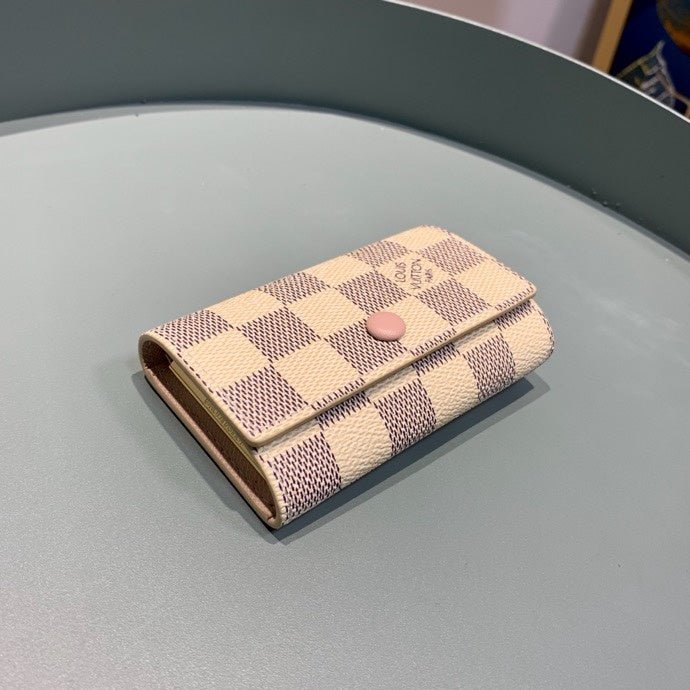 Louis Vuitton 6 Key Holder Damier 10cm Cream - Image 4