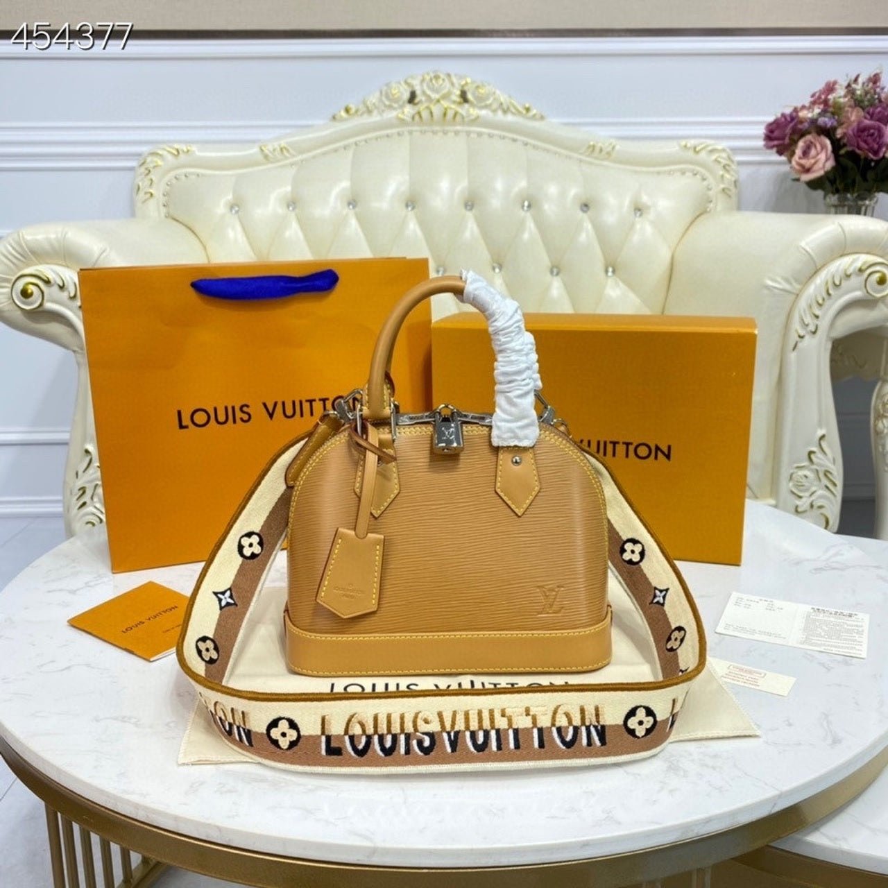 Louis Vuitton Alma BB Bag 24cm Epi Leather Spring/Summer Collection M57426 Gold Honey