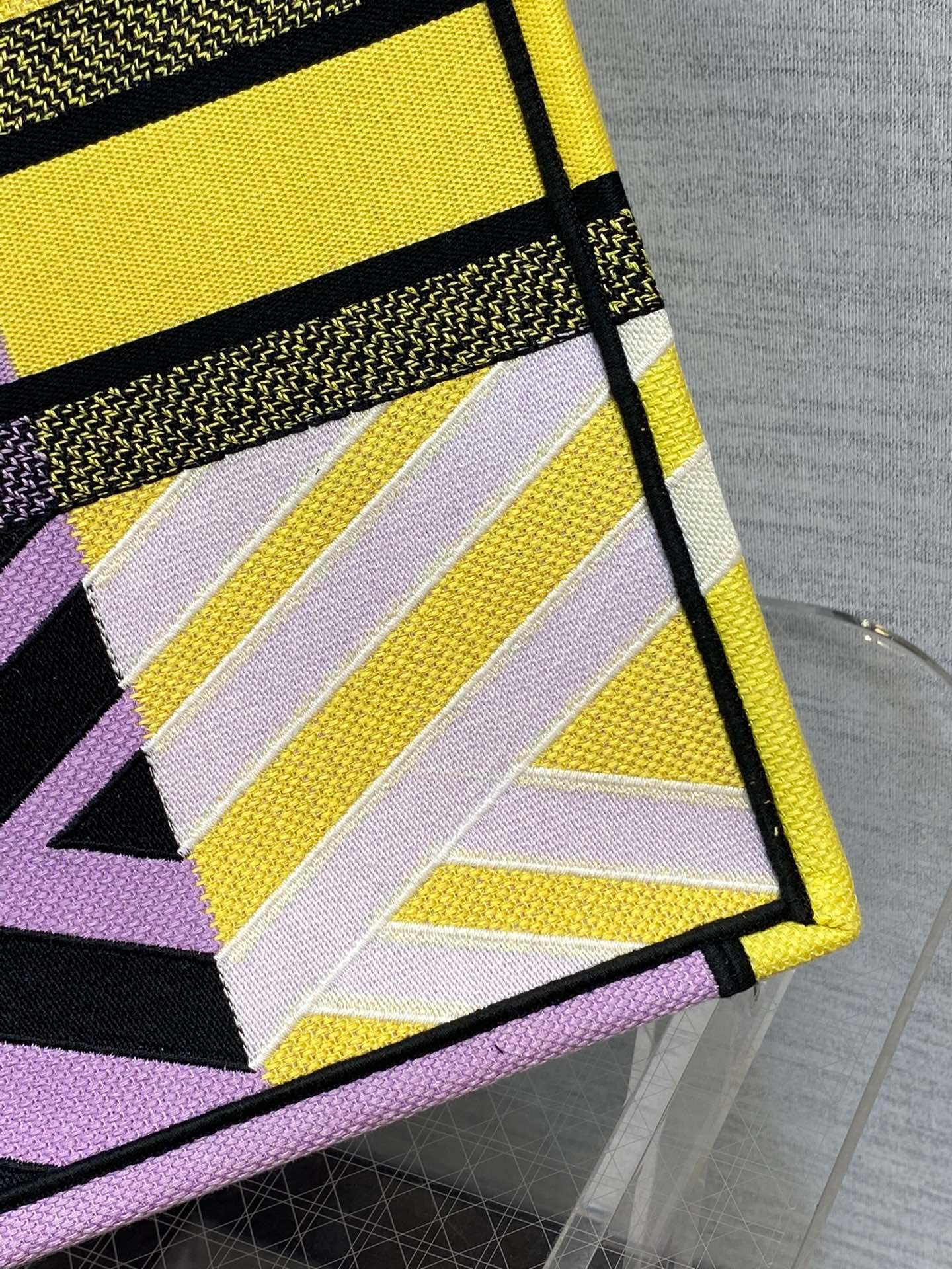 Christian Dior Medium Book Tote 42cm - Image 8