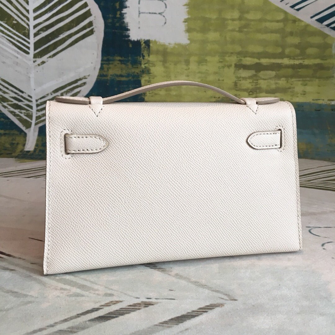 Hermes Kelly Pochettee White For Women Gold Toned Hardware 8.5in/22cm - Image 8