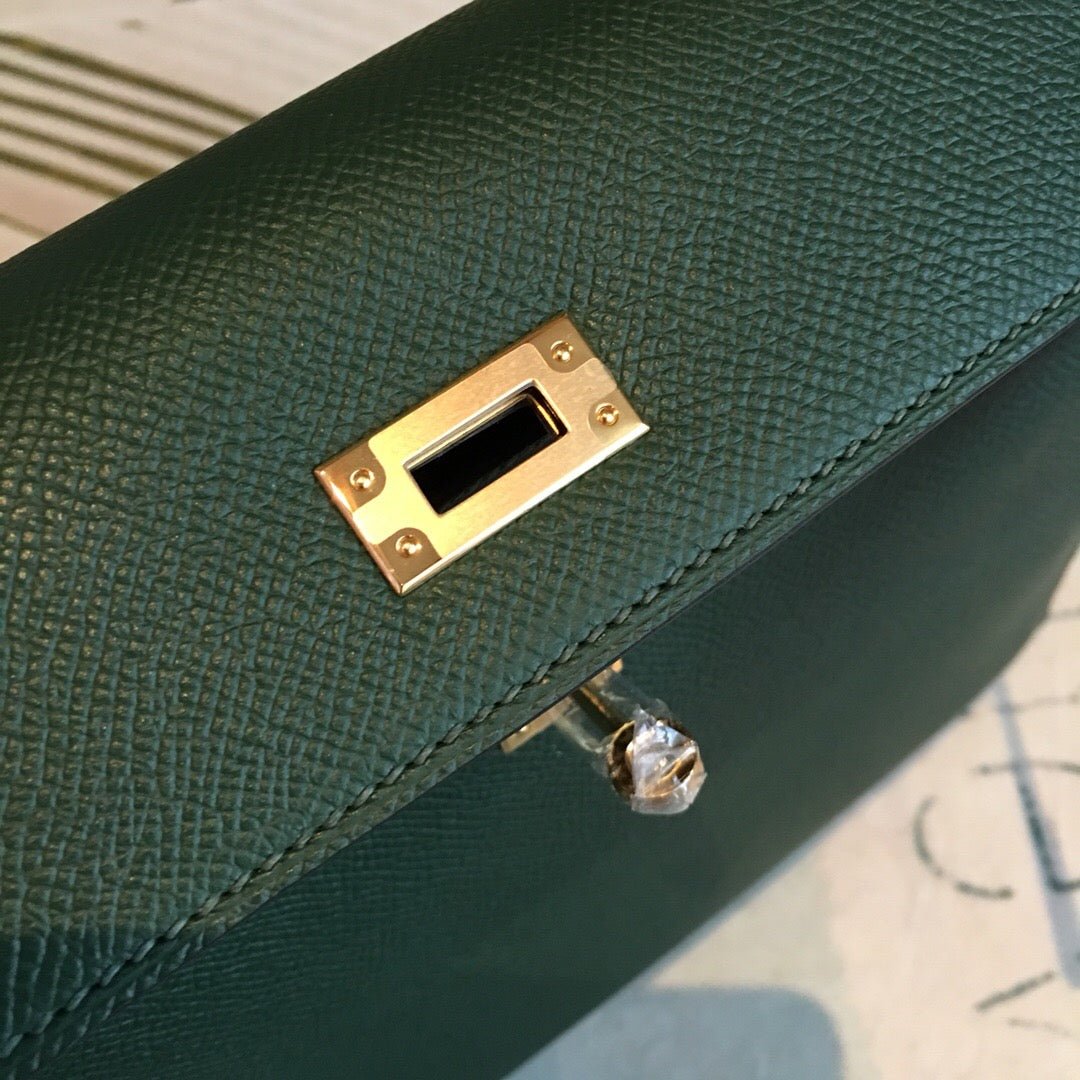Hermes Kelly Green For Women Gold Toned Hardware 10in/25cm - Image 6
