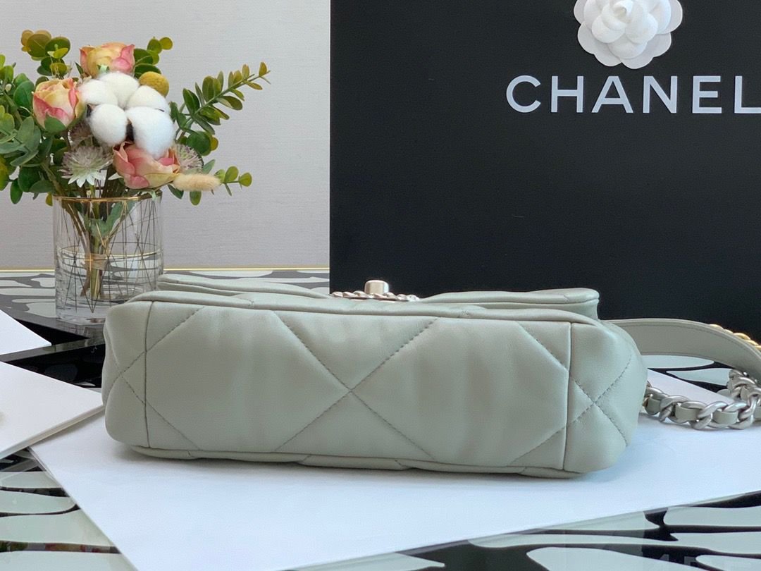 Chanel Flap Bag Classic 26cm Grey - Image 5