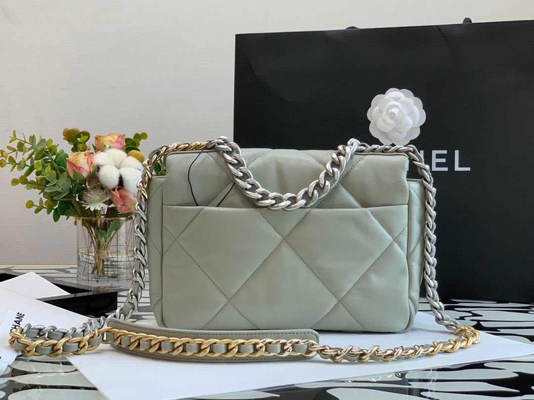 Chanel Flap Bag Classic 26cm Grey - Image 3