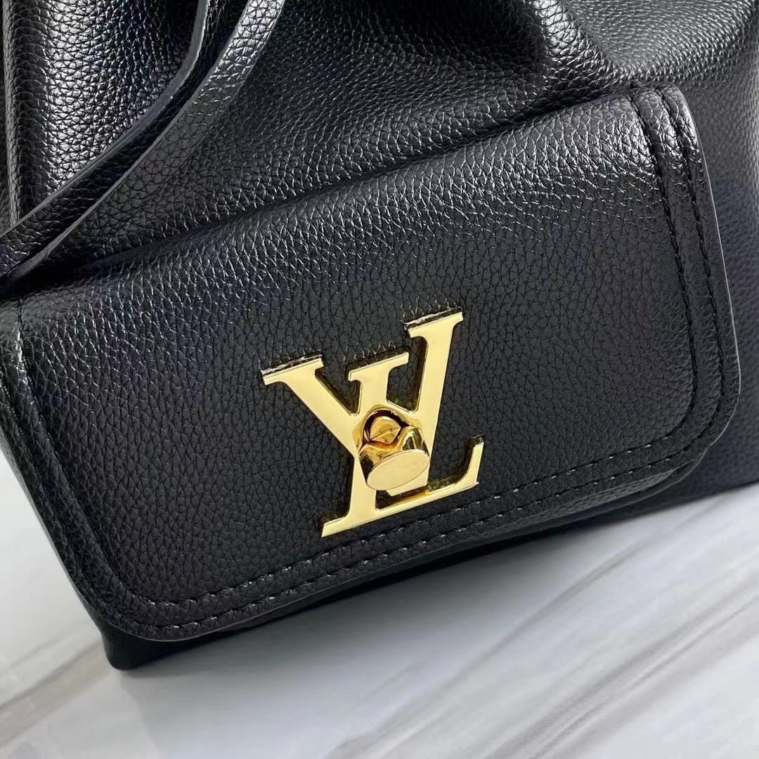 Louis Vuitton LockMe Bucket Bag 24cm Grained Calfskin Leather Spring/Summer Collection M57687 Black - Image 4