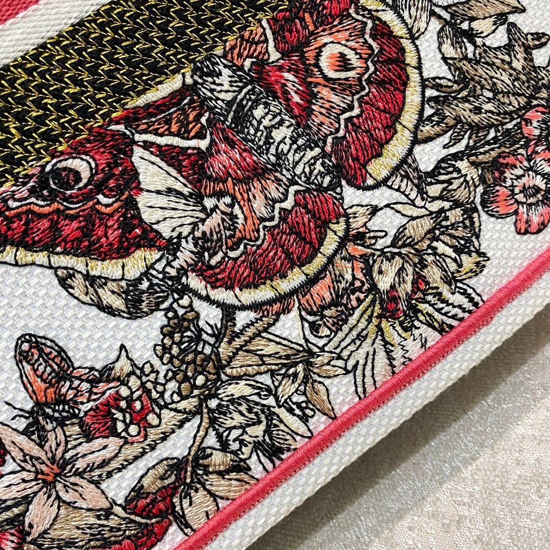 Christian Dior Medium Book Tote 36cm - Image 3