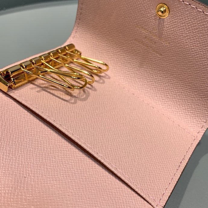 Louis Vuitton 6 Key Holder Damier 10cm Cream - Image 3