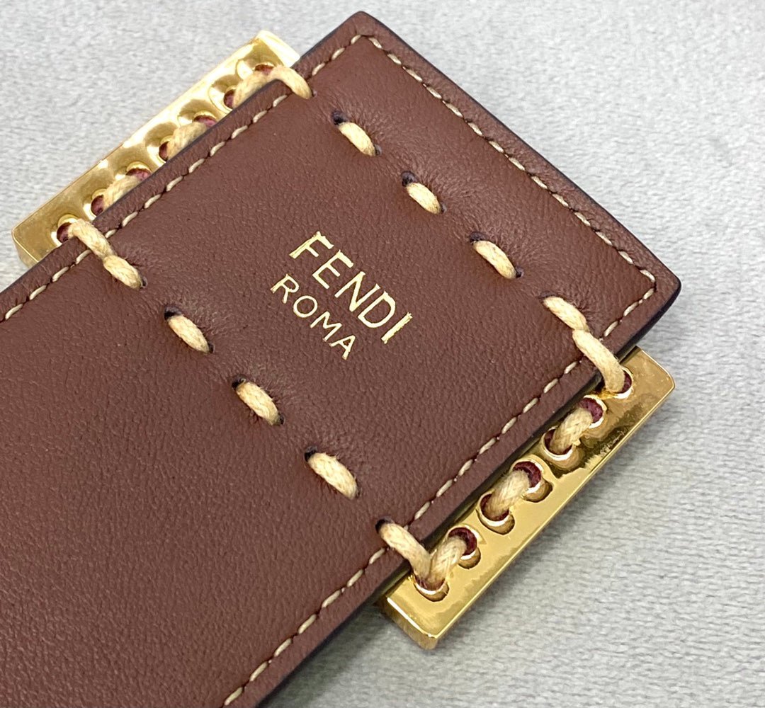 Fendi Baguette 29cm - Image 5