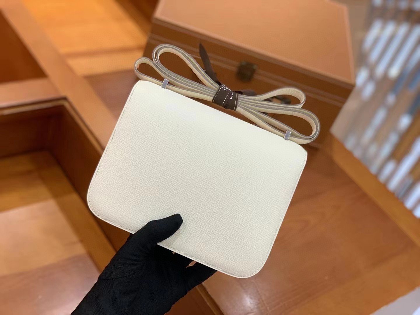 Hermes Constance 23 Epsom White For Women, Women’s Handbags, Shoulder Bag 9in/23cm - Image 4