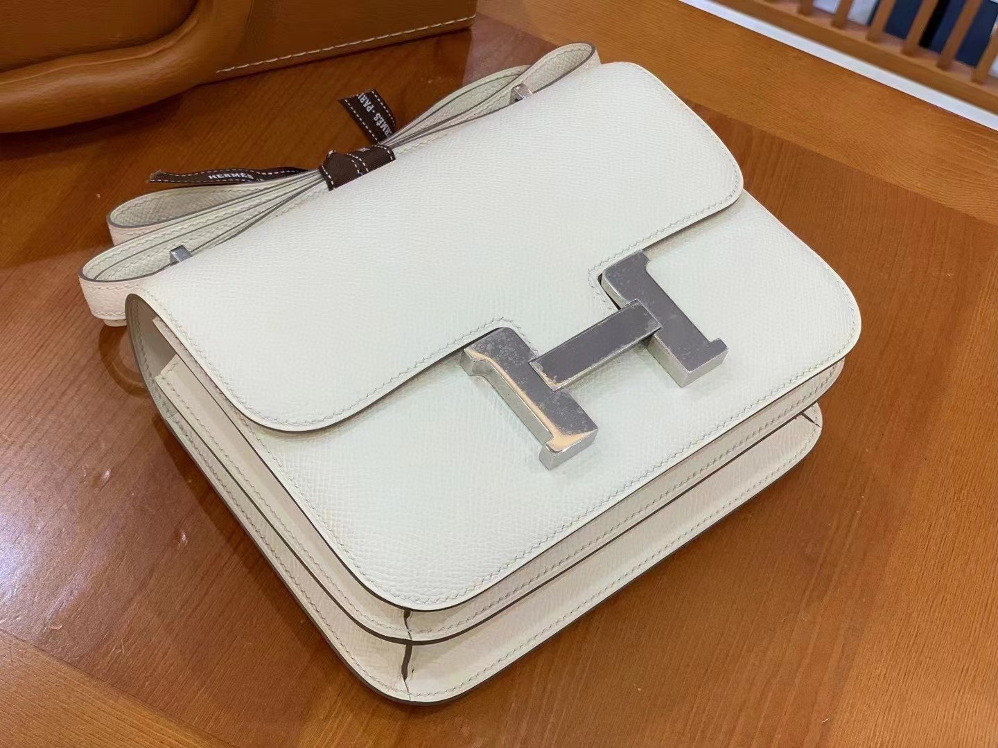 Hermes Constance 23 Epsom White For Women, Women’s Handbags, Shoulder Bag 9in/23cm - Image 2