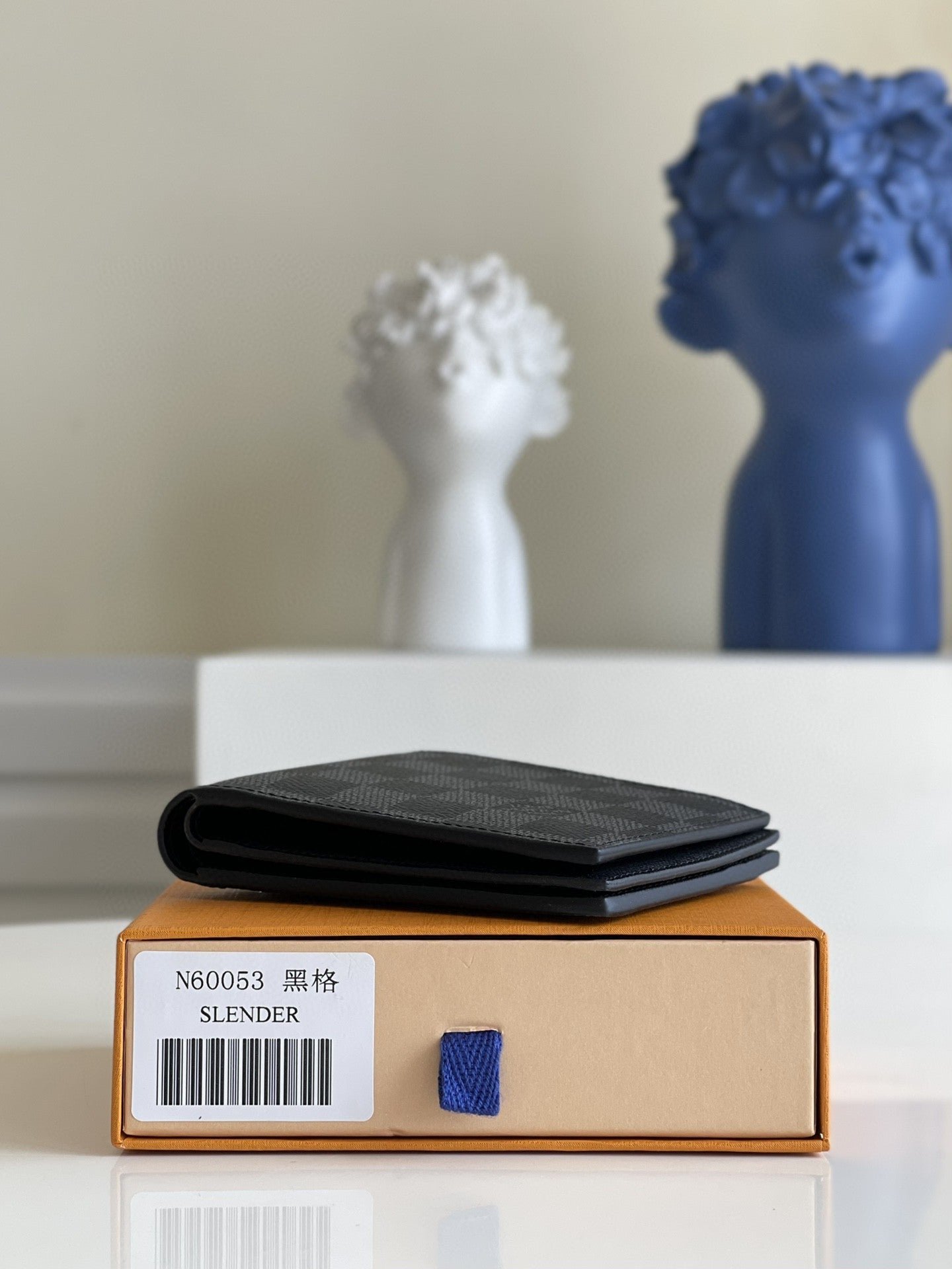 Louis Vuitton Amerigo Wallet 12cm Black - Image 2