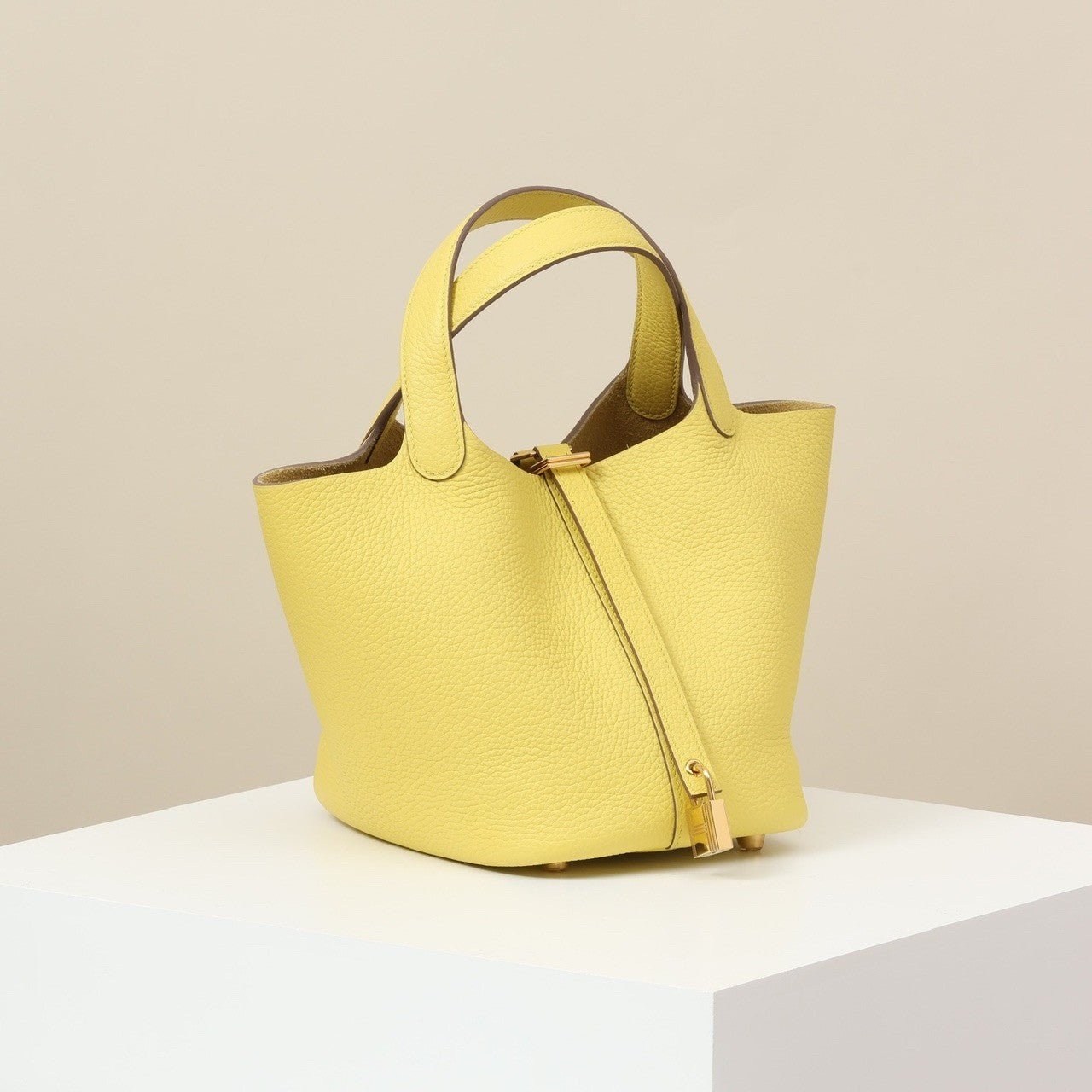 Hermes Picotin Lock 18 Bag Limoncello For Women 7.1in/18cm - Image 5