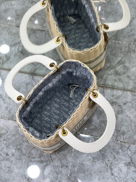 Christian Dior Blue Wicker Bucket Bag 24cm - Image 4