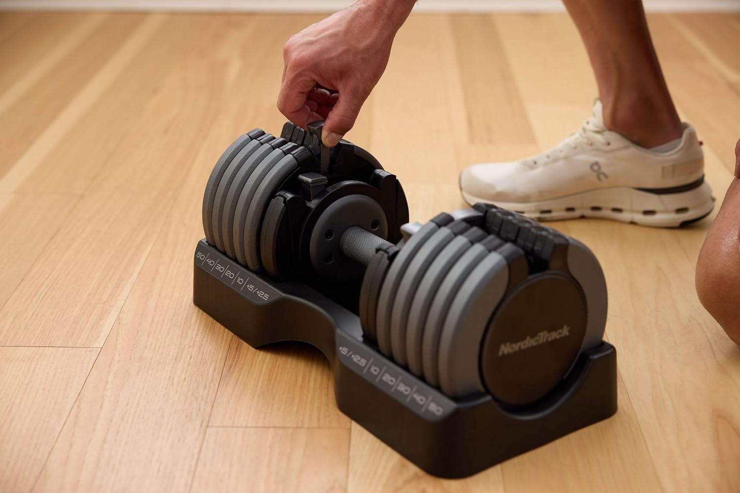 NordicTrack Select-a-Weight Adjustable Dumbbells - Image 5